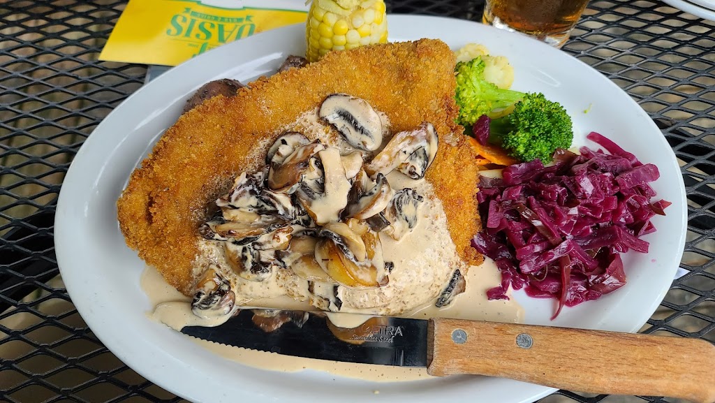 Oasis Bar & Grill | 31 King St E, Cobourg, ON K9A 1K6, Canada | Phone: (905) 372-6634