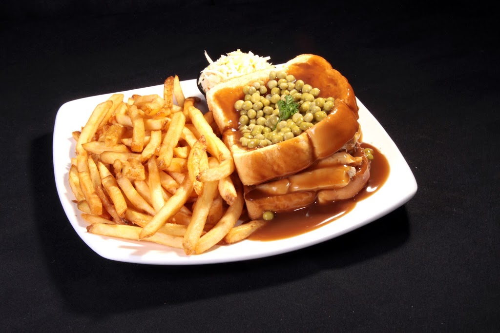 Restaurant Le Moulin Windsor | 45 Rue Principale S, Windsor, QC J1S 2B4, Canada | Phone: (819) 845-3290