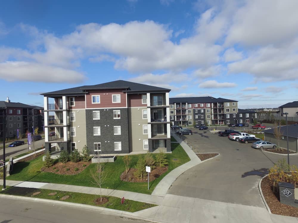 Creekwood Landing | 5370 Chappelle Rd SW, Edmonton, AB T6W 1A7, Canada | Phone: (780) 977-0616
