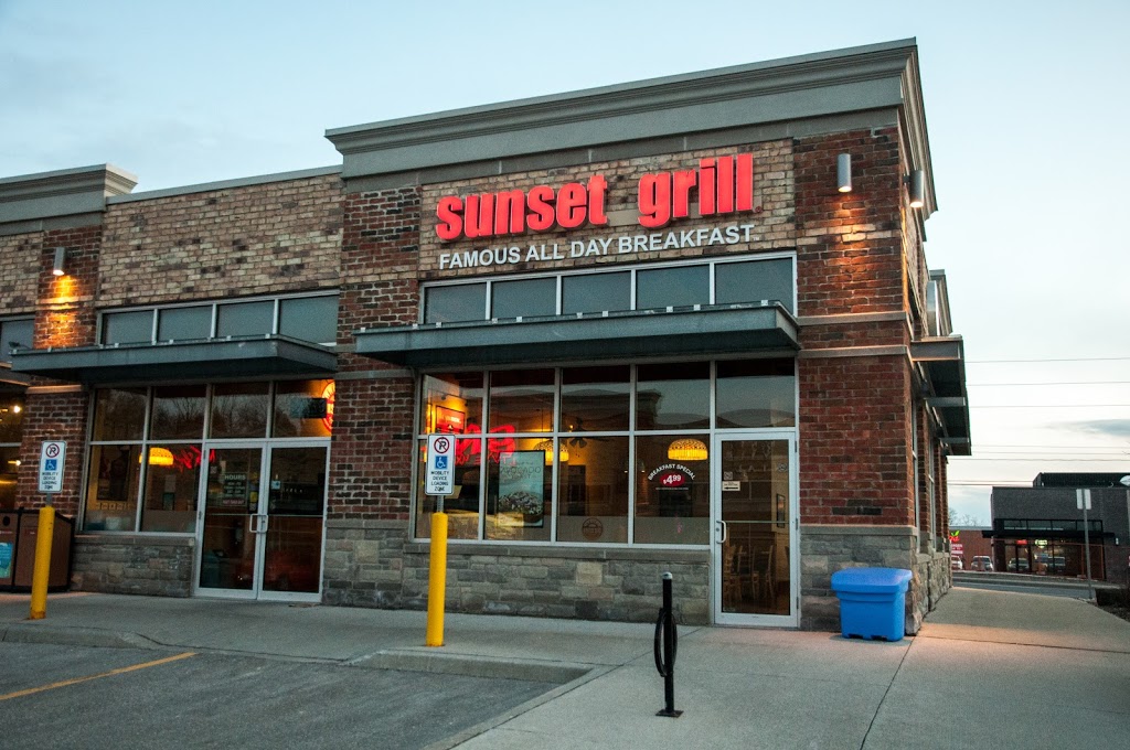 Sunset Grill | 105 Clair Road East, Gordon St, Guelph, ON N1L 1G7, Canada | Phone: (519) 822-0555