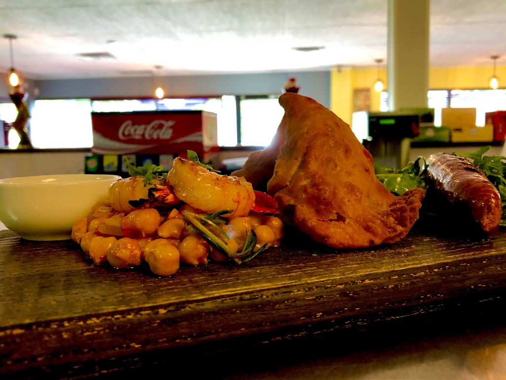 Flame Kitchen | 205 Carnegie Dr #112A, St. Albert, AB T8N 5B2, Canada | Phone: (780) 460-2294