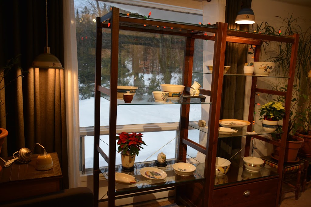 ART HIC ET NUNC Poterie Atelier Céramique Pottery Studio Artiste | 93 Chemin de Bolton Ctre, Saint-Étienne-de-Bolton, QC J0E 2E0, Canada | Phone: (819) 919-0969