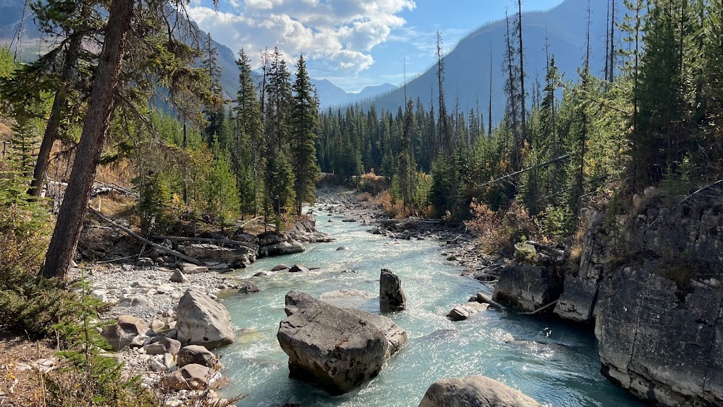 Marble Canyon Trailhead | G Marble Canyon, East Kootenay, BC V0A 1M0, Canada | Phone: (250) 347-9505