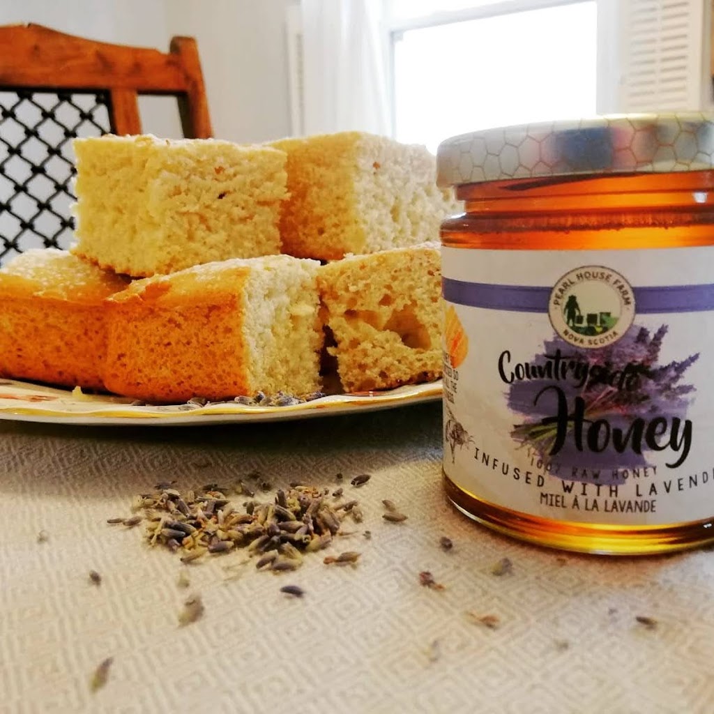 Pearl House Farm | 287 Upper Brookfield Rd, Brookfield, NS B0N 1C0, Canada | Phone: (902) 890-4226