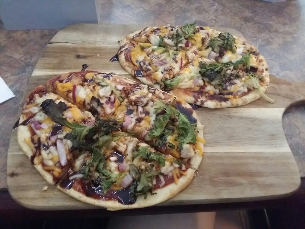 Shannon’s Tap + Grill | 112b Main St W, Shelburne, ON L0N 1S3, Canada | Phone: (519) 306-1414