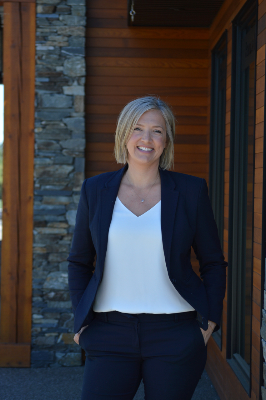 Jeannie Shaver | 546 Island Hwy W, Parksville, BC V9P 1H2, Canada | Phone: (250) 937-1015