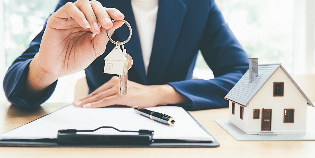 Stéphane Lapointe - Courtier immobilier Sutton | 2975 Montée Saint-Hubert, Saint-Hubert, QC J3Y 4H6, Canada | Phone: (514) 755-0074