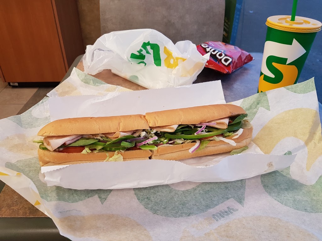 Subway | 500 York Rd, Guelph, ON N1E 3J4, Canada | Phone: (519) 822-0092