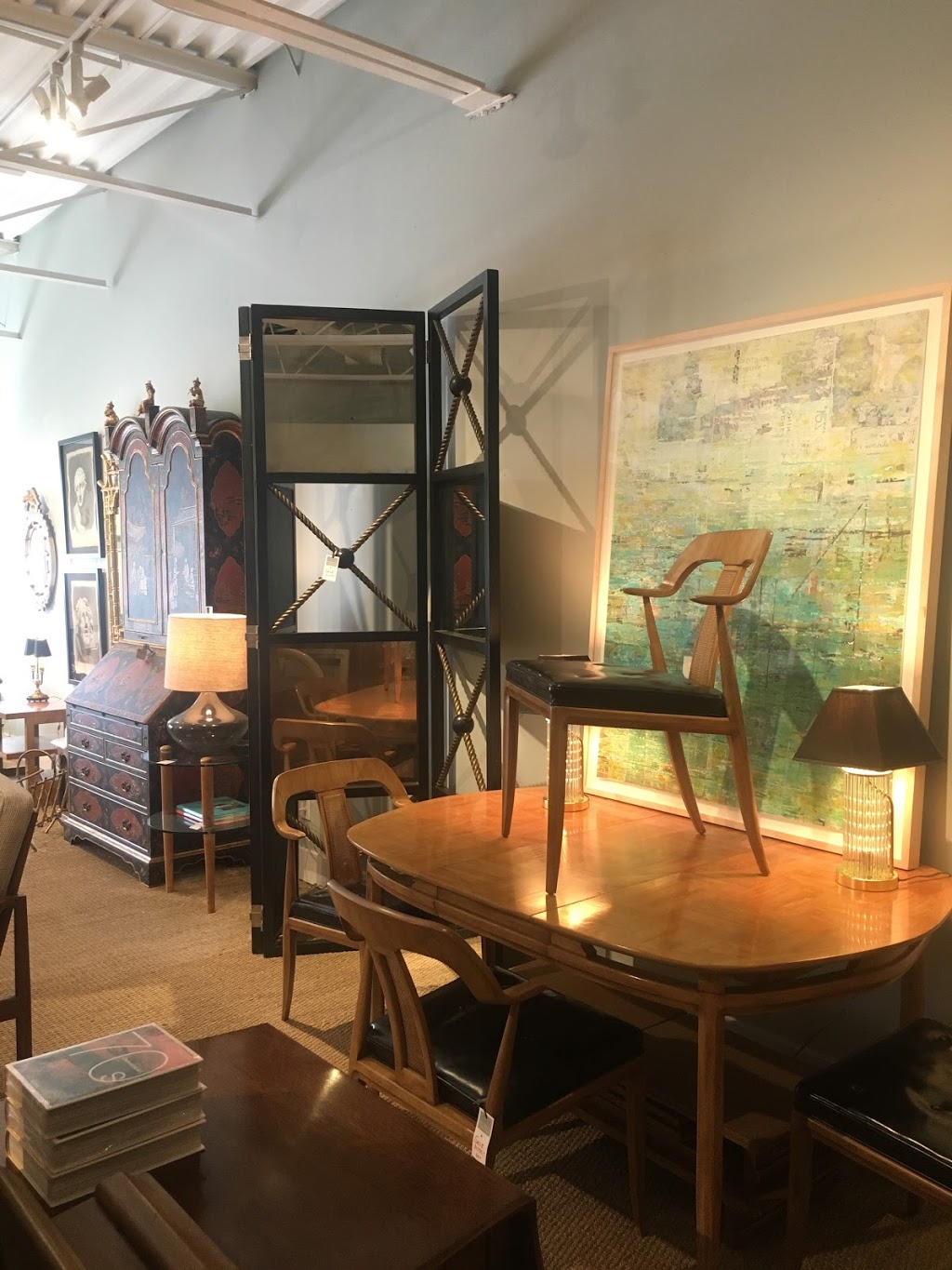 Michael Thomas Antiques, Art & Furnishings | 318 Dundurn St S, Hamilton, ON L8P 4L6, Canada | Phone: (289) 389-2000