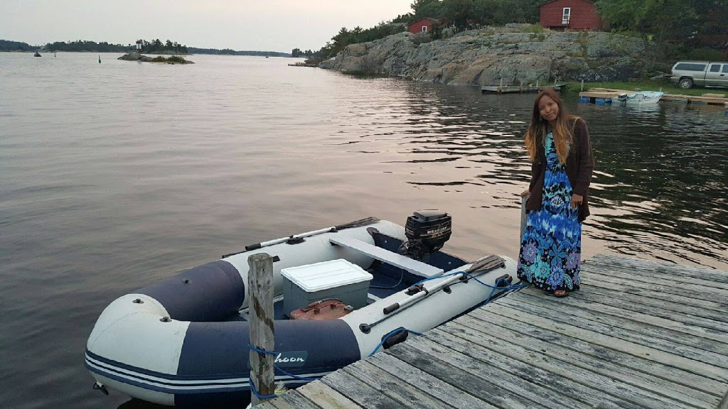 Bay Villa Lodge | 1079 S River Rd, Whitefish Falls, ON P0P, Canada | Phone: (800) 205-4266