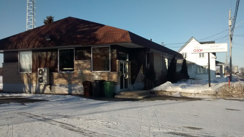 Cooperative Services Intemet | 498 Chemin Ste Victoire, Sainte-Victoire-de-Sorel, QC J0G 1T0, Canada | Phone: (450) 782-3306