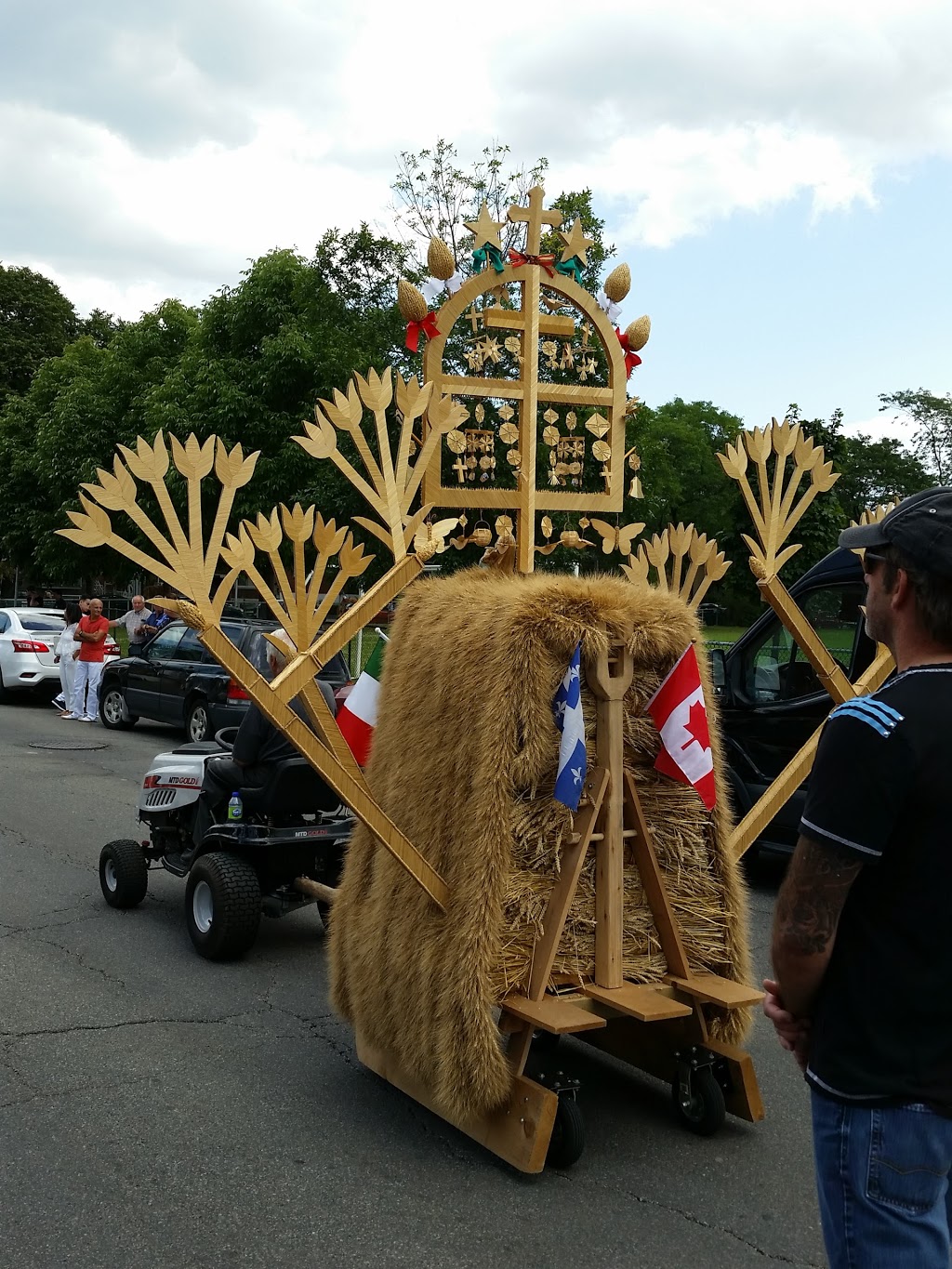 St. Simon Apotre Park | Ahuntsic-Cartierville, Montreal, QC H2N, Canada
