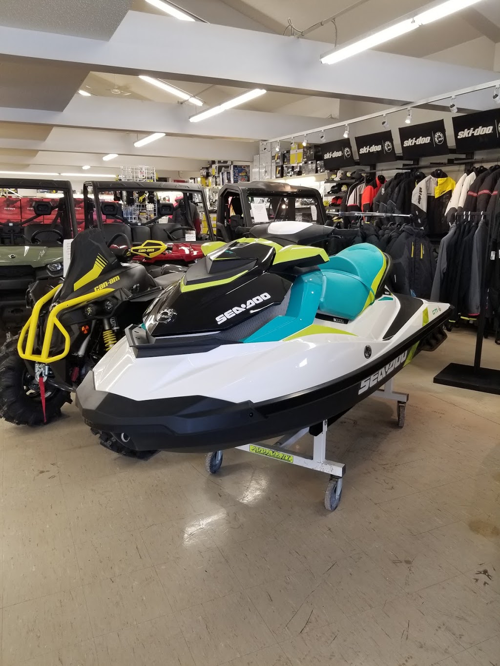 Delta Power Equipment (Seaforth) | 42787 Hydro Line Rd, Seaforth, ON N0K 1W0, Canada | Phone: (519) 527-0120