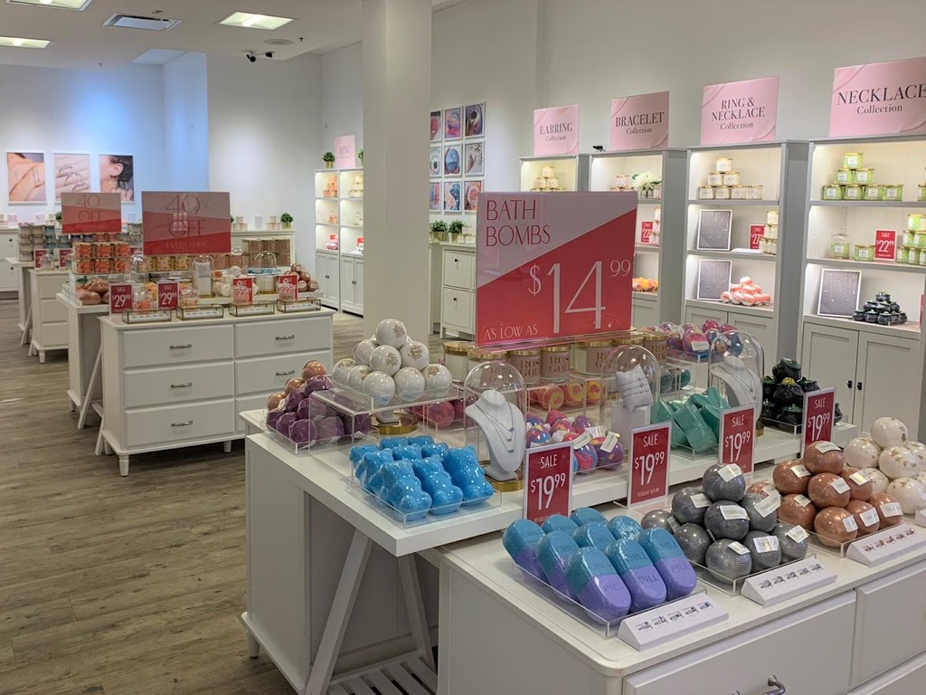 Charmed Aroma | 435 Stone Rd W, Guelph, ON N1G 2X6, Canada | Phone: (437) 215-9639
