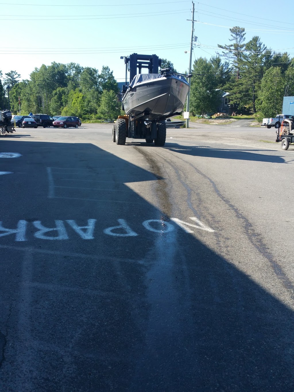 Beacon Marine | 60 S Shore Rd, Pointe au Baril, ON P0G 1K0, Canada | Phone: (705) 366-2394