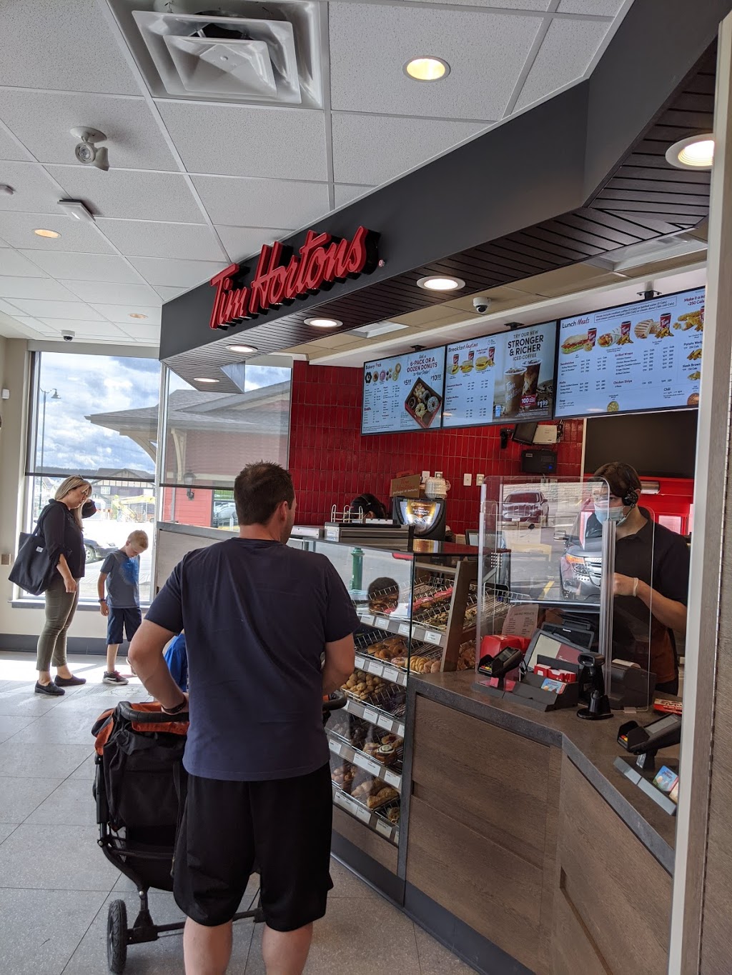 Tim Hortons | 23 Heartland Blvd #1105, Cochrane, AB T4C 2V4, Canada | Phone: (403) 589-8058