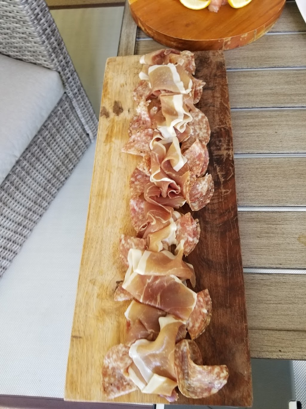 Distinction Traiteur Catering | 100 Rue Laurier, Gatineau, QC K1A 0M8, Canada | Phone: (613) 302-4837