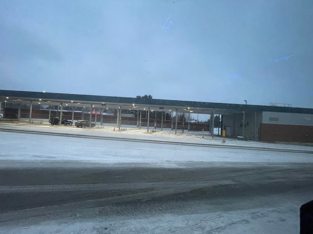 Canada Border Services Agency - Stanstead Port of Entry | 2 Highway 55, Stanstead, QC J0B 3E2, Canada | Phone: (800) 461-9999