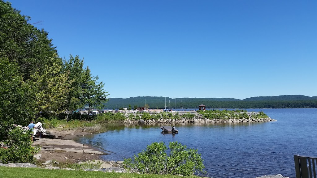 Deep River Yacht and Tennis Club | 34 Pier Rd, Deep River, ON K0J 1P0, Canada | Phone: (613) 775-0242