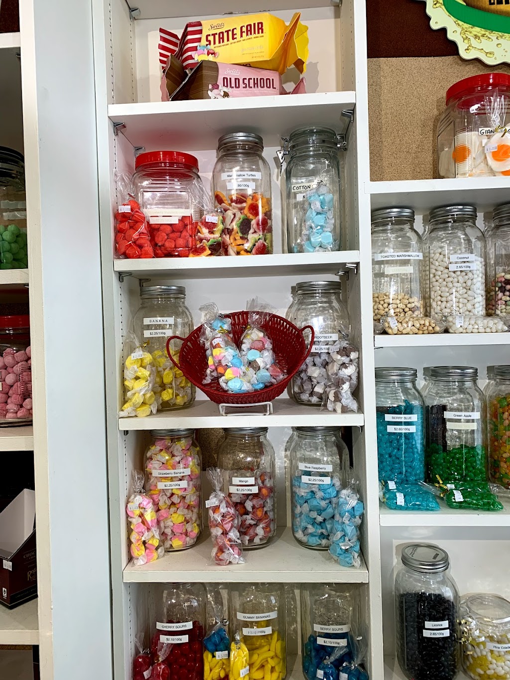 Sweet Shoppe (The) | 5755 COWRIE, Sechelt, BC V0N 3A0, Canada | Phone: (604) 993-0939