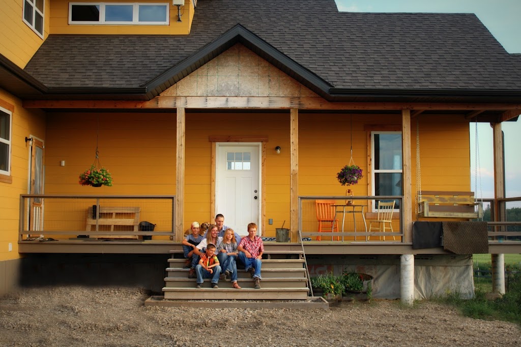 Will O the Wisp Paddocks | RR1, Alhambra, AB T0M 0C0, Canada | Phone: (403) 845-8044