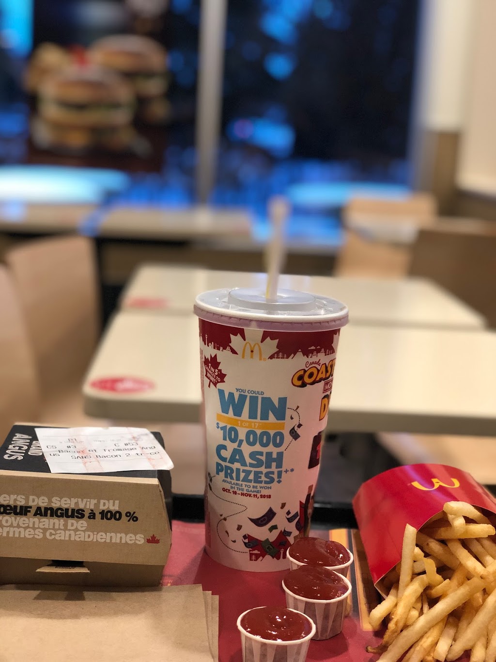 McDonalds | 575 Chemin de Touraine Bureau 400, Boucherville, QC J4B 5E4, Canada | Phone: (450) 641-7800