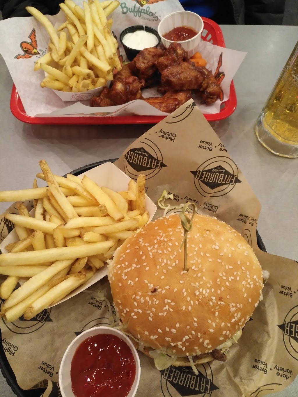 Fatburger | 3122 Mount Lehman Rd, Abbotsford, BC V4X 2M9, Canada | Phone: (604) 381-4447