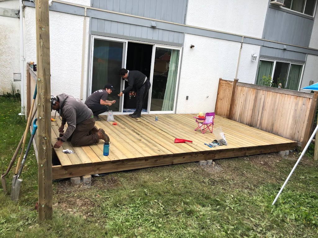 Live Well Landscaping | 4565 Tyler St, Chilliwack, BC V2R 5C1, Canada | Phone: (604) 791-8823