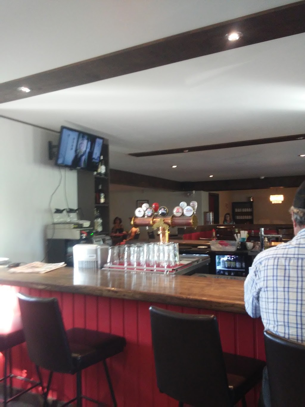 Le Modeste Resto Café Bar | 1 Rue Martin, Saint-Modeste, QC G0L 3W0, Canada | Phone: (418) 862-2707