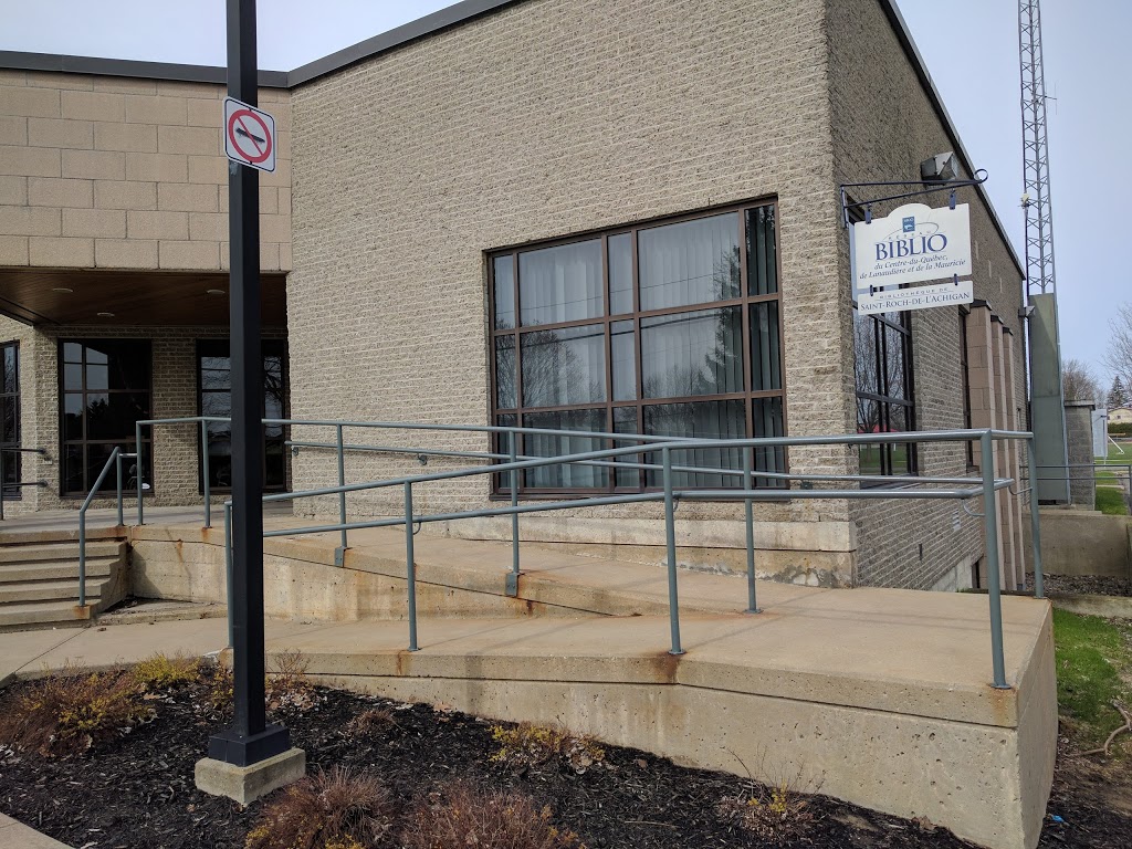 Library De Saint-Roch-De-Lachigan | 31 Rue Gariépy, Saint-Roch-de-lAchigan, QC J0K 3H0, Canada | Phone: (450) 588-5838