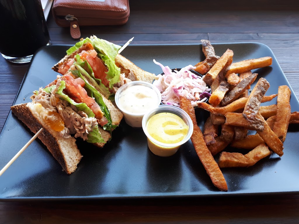 À la Fût | 670 Rue Notre Dame, Saint-Tite, QC G0X 3H0, Canada | Phone: (418) 365-4370