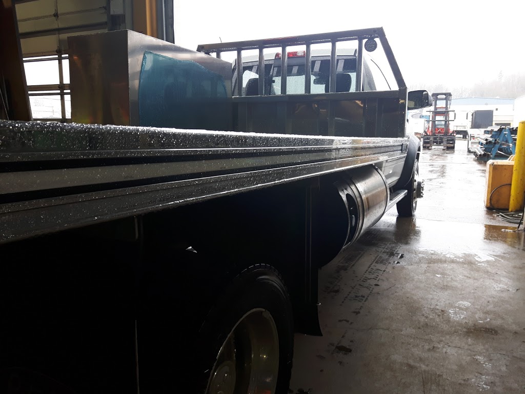 Magnum Trailer & Equipment Inc | 660 Riverside Rd, Abbotsford, BC V2S 7M6, Canada | Phone: (604) 855-7544