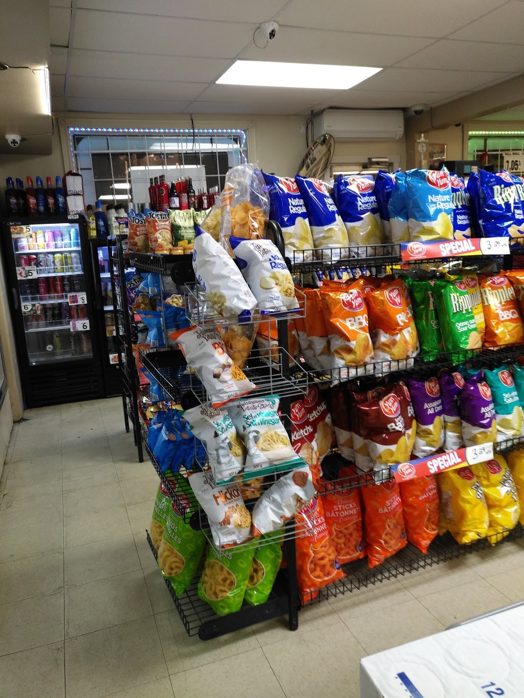 Epicerie P Robichaud Inc | 2413 Bd Royal, Shawinigan, QC G9N 2W7, Canada | Phone: (819) 539-6673