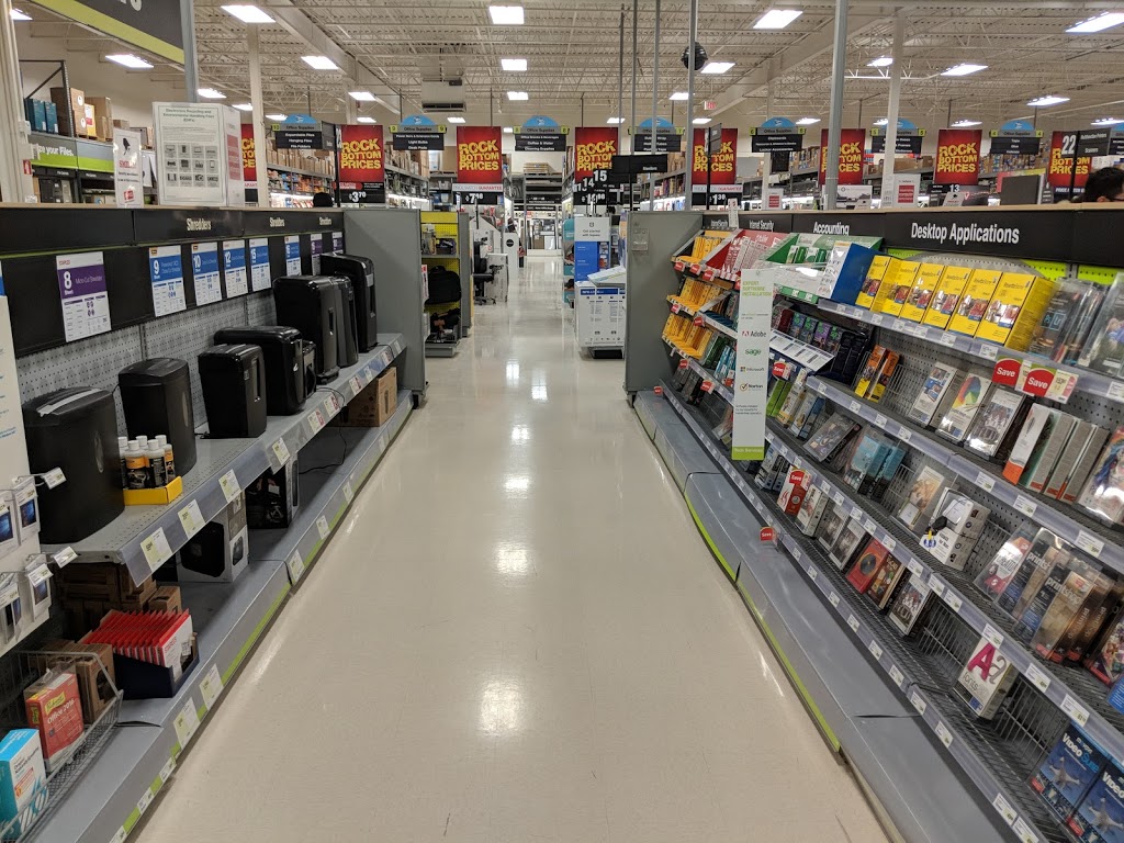 Staples | electronics store | 95 Ellesmere Rd, Scarborough, ON M1R 4B7, Canada | 4164445237 OR +1 416-444-5237