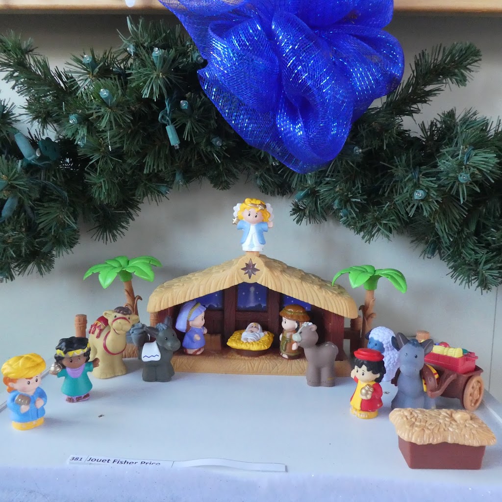 Musée des crèches du monde à Noël au Château | 65 de, Rue de lAncrage, Rivière-du-Loup, QC G5R 6C5, Canada | Phone: (418) 863-6335