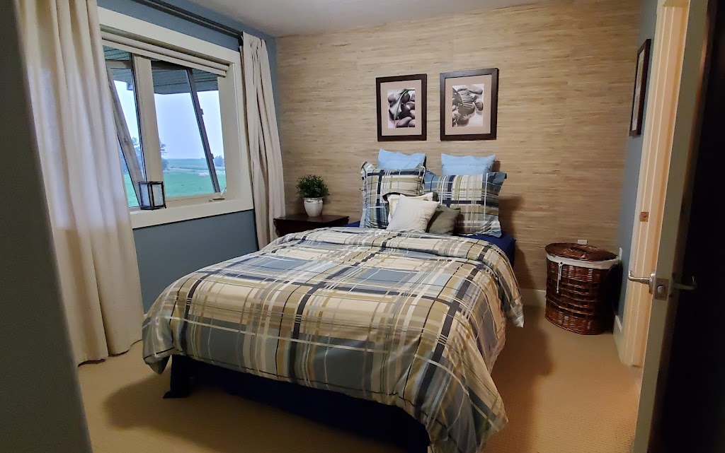 The Gathering Ranch | 235038 RR 253, AB T1P 0R3, Canada | Phone: (587) 832-3435