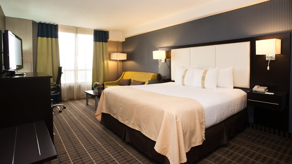 Holiday Inn & Suites Mississauga West - Meadowvale | 2565 Argentia Rd, Mississauga, ON L5N 5V4, Canada | Phone: (905) 542-2121