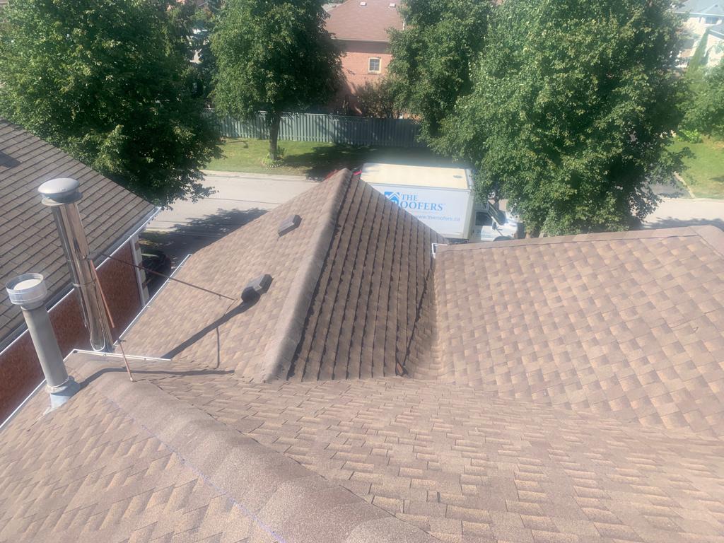 Omnipotent Roofing | York Mills Rd, North York, ON M3A 1X9, Canada | Phone: (437) 214-6208