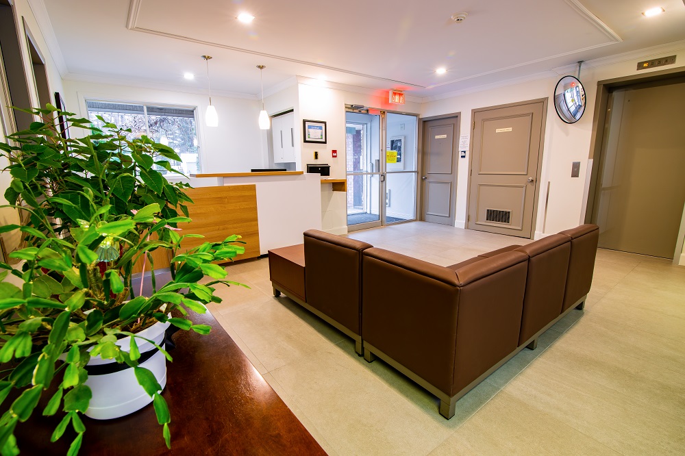 Centre DHebergement St Joseph | 360 Rue Melançon, Drummondville, QC J2C 4R9, Canada | Phone: (819) 472-0942