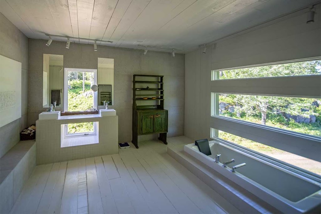 Chalet Le Panoramik | 3995 Chem. des Hauteurs, Sainte-Lucie-des-Laurentides, QC J0T 2J0, Canada | Phone: (514) 706-5794