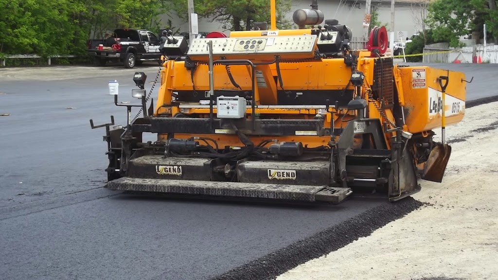 Bulldog Paving Ltd. | 13045 Coventry Hills Way NE, Calgary, AB T3K 0J5, Canada | Phone: (403) 651-1900
