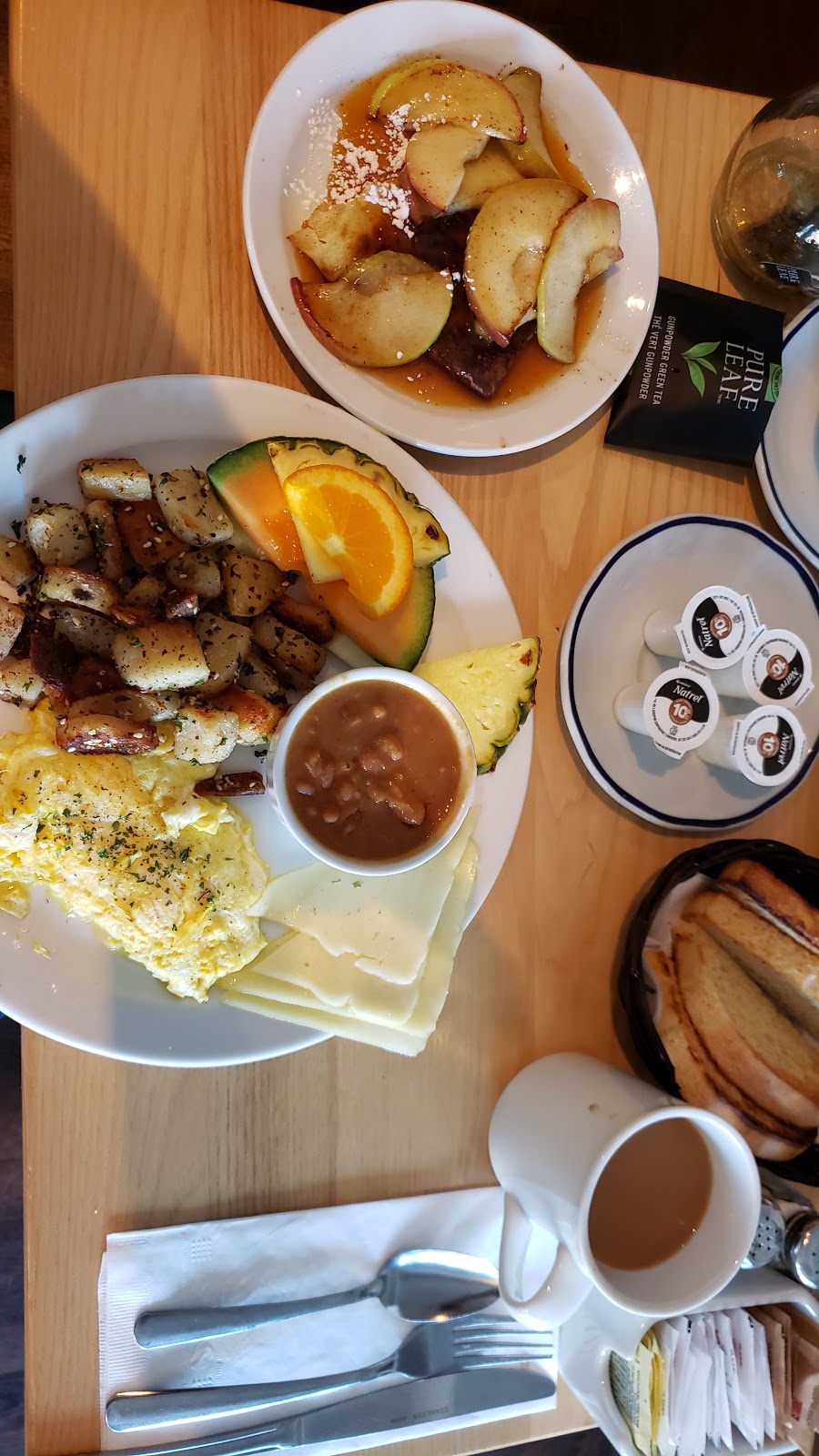 Les dOeufs copines | 1878 Avenue Bourgogne, Chambly, QC J3L 1Z3, Canada | Phone: (450) 447-4076