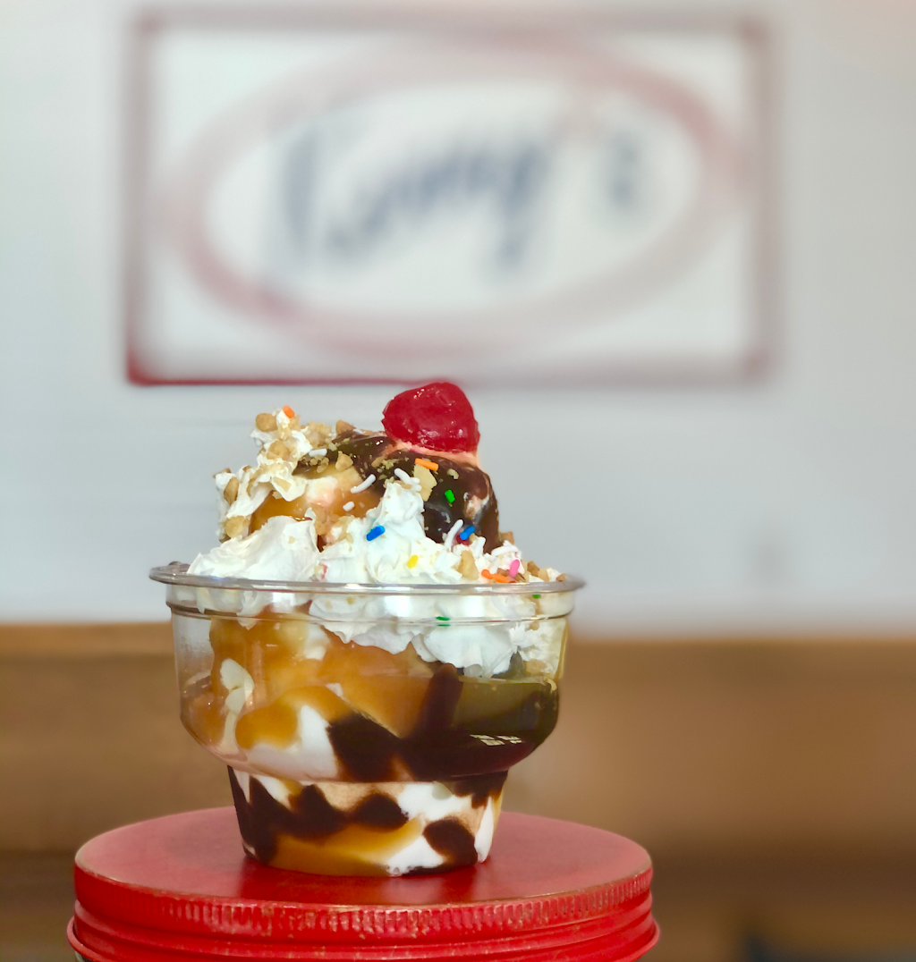 Kennys Restaurant & Dairy Bar | 1256 Ellerslie Rd, Ellerslie, PE C0B 1J0, Canada | Phone: (902) 831-2045