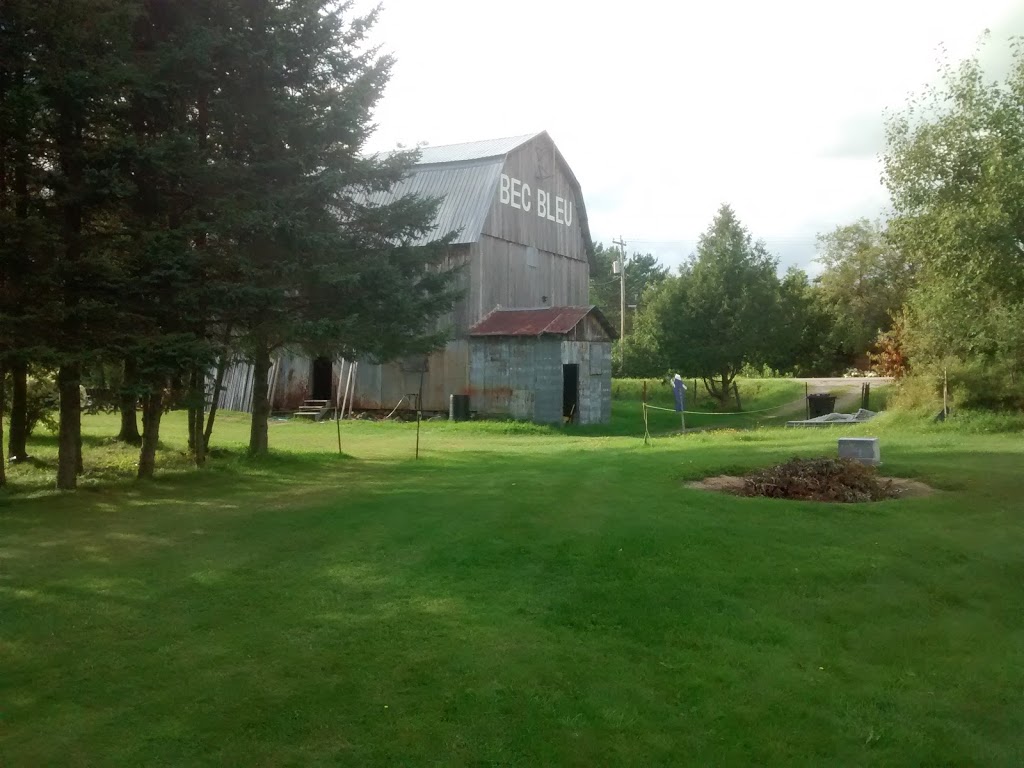 Bleuetière Bec Bleu | 4510 Chemin Orr, Cookshire-Eaton, QC J0B 1M0, Canada | Phone: (819) 861-2538