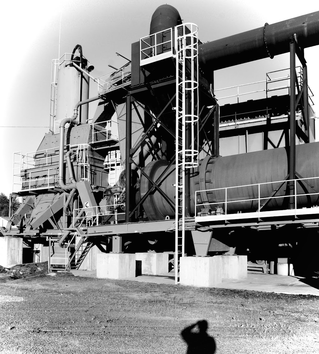 Lafarge | 1250 Ch Notre Dame, Sainte-Adèle, QC J8B 1S6, Canada | Phone: (450) 229-6688