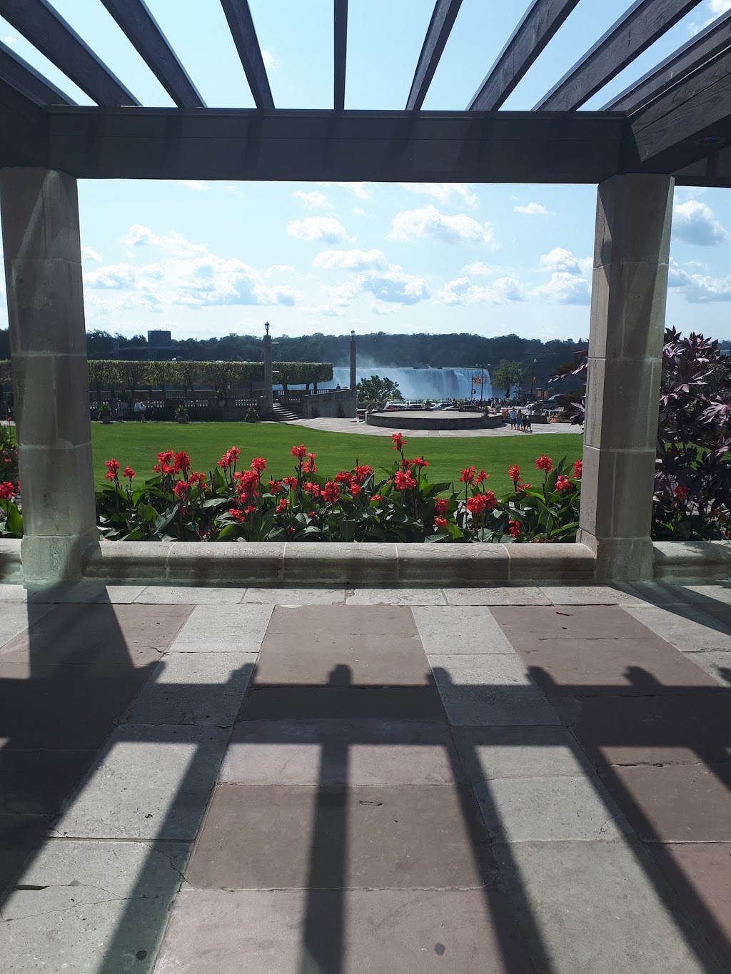 Rene Henrichon Inc | 3160 Côte de Terrebonne, Terrebonne, QC J6Y 1G1, Canada | Phone: (450) 471-2476