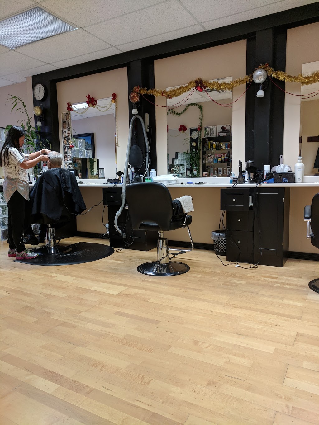 Sun Village Barber Shop | 6345 120 St, Delta, BC V4E 1C8, Canada | Phone: (604) 596-4411