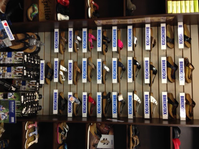 Boutique du Cordonnier - Cordonnerie et Chaussures Conforts | 5219 Boulevard des Laurentides, Laval, QC H7K 2J9, Canada | Phone: (450) 625-1556