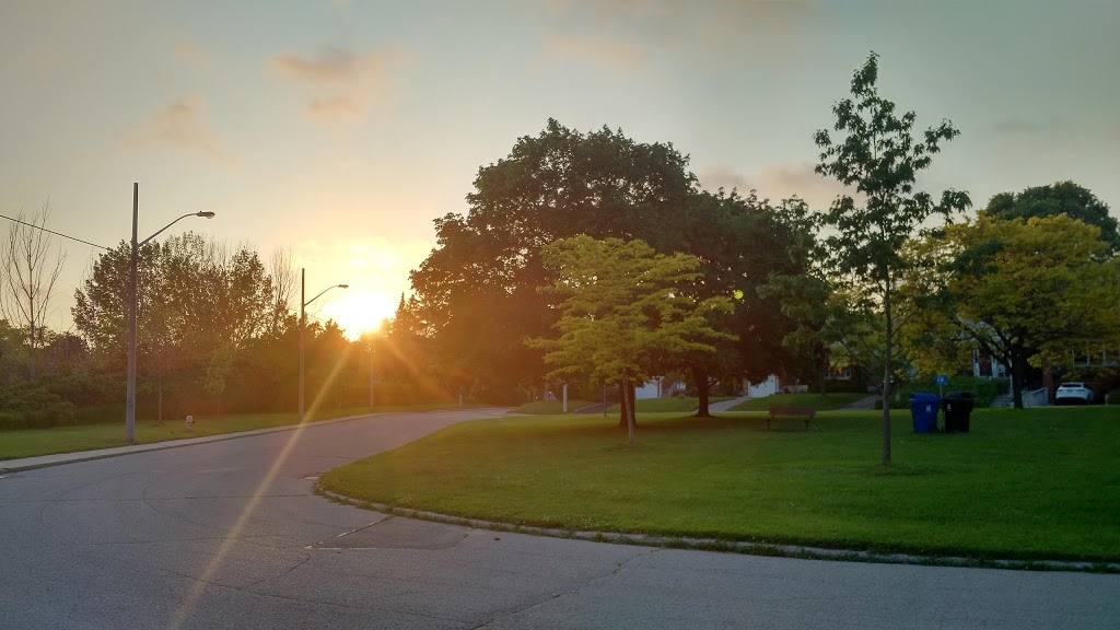 Mallory Green | 33 Mallory Crescent, East York, ON M4G 3L6, Canada