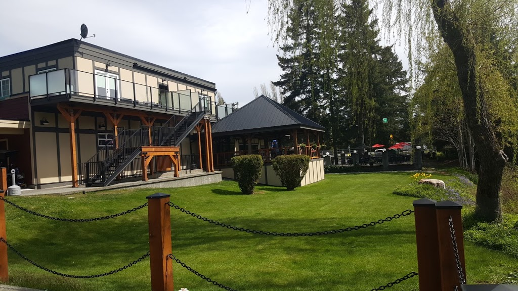 Riverside Inn | 56 N Shore Dr, Lake Cowichan, BC V0R 2G0, Canada | Phone: (250) 749-6373